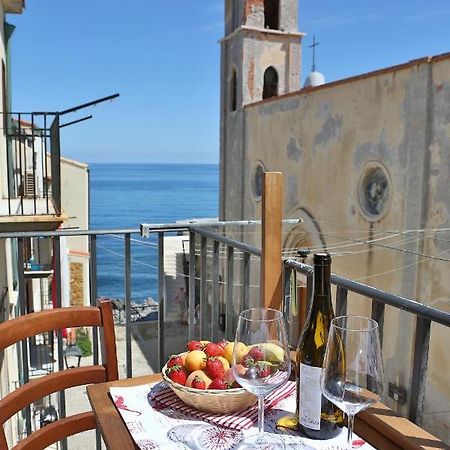 Casa Cielo Blu Apartment Чефалу Екстериор снимка
