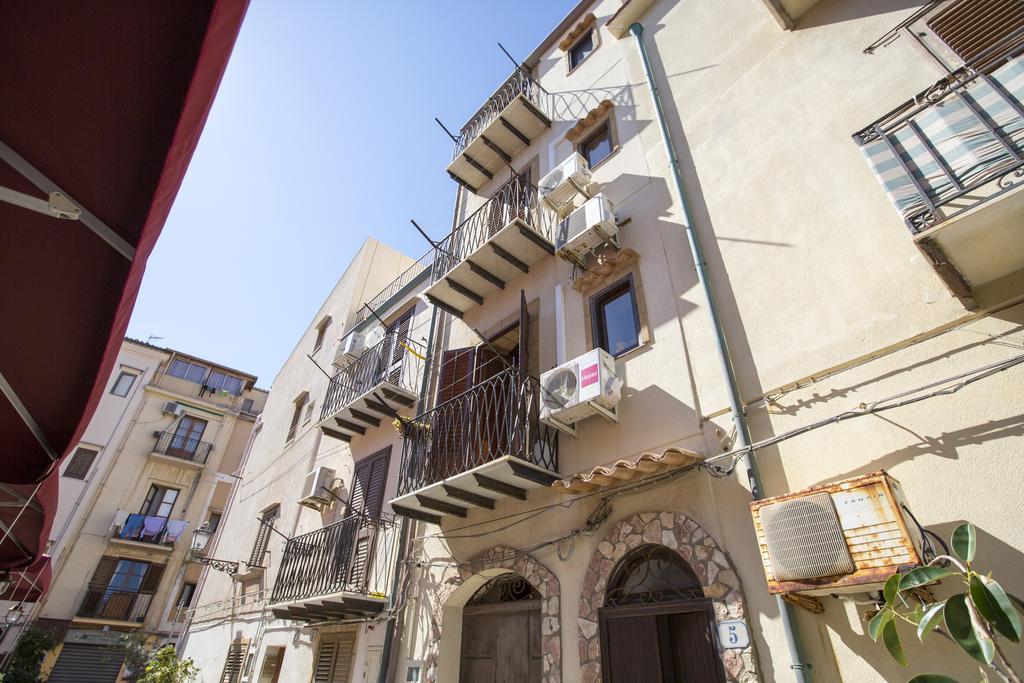 Casa Cielo Blu Apartment Чефалу Екстериор снимка